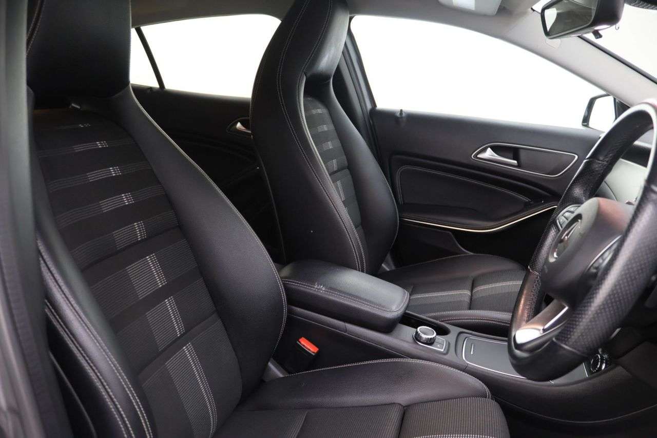 2019 MERCEDES-BENZ GLA CLASS 2019 MERCEDES-BENZ GLA CLASS