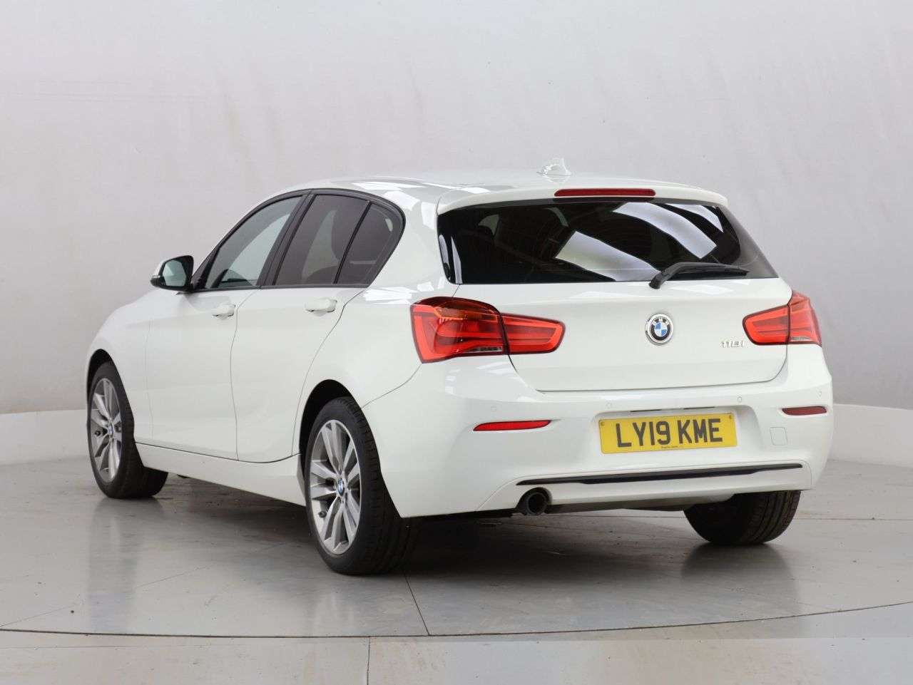 2019 BMW 1 SERIES 2019 BMW 1 SERIES