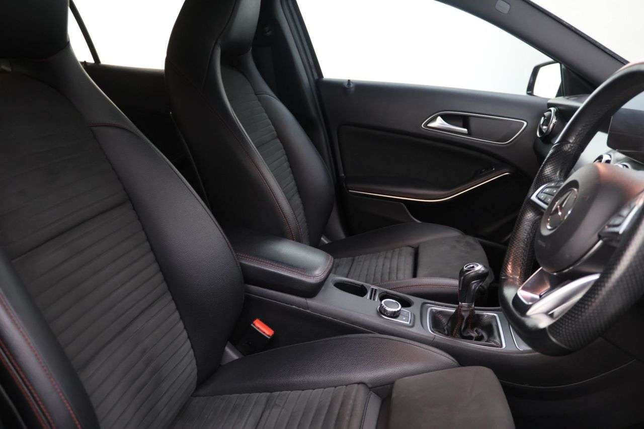 2018 MERCEDES-BENZ GLA CLASS 2018 MERCEDES-BENZ GLA CLASS