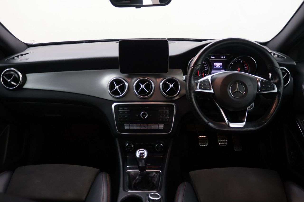 2018 MERCEDES-BENZ GLA CLASS 2018 MERCEDES-BENZ GLA CLASS