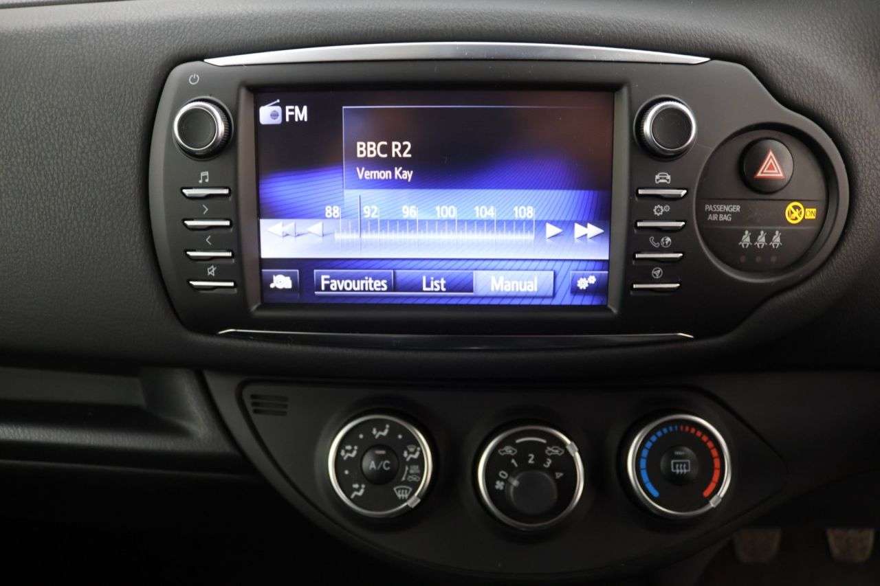 2019 TOYOTA YARIS 2019 TOYOTA YARIS