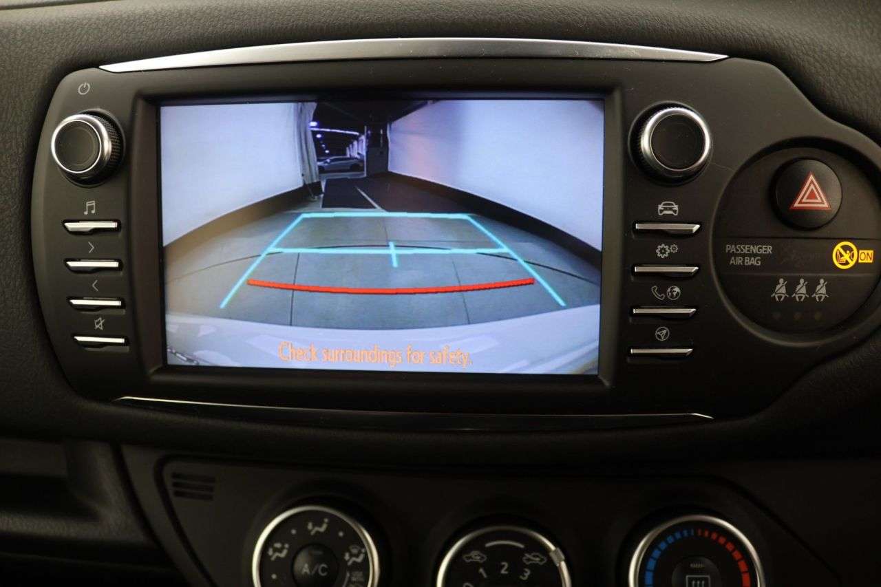 2019 TOYOTA YARIS 2019 TOYOTA YARIS