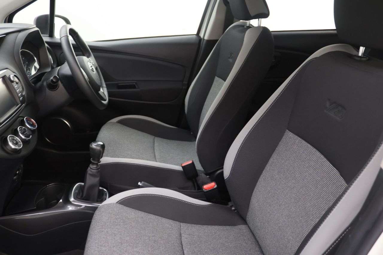 2019 TOYOTA YARIS 2019 TOYOTA YARIS