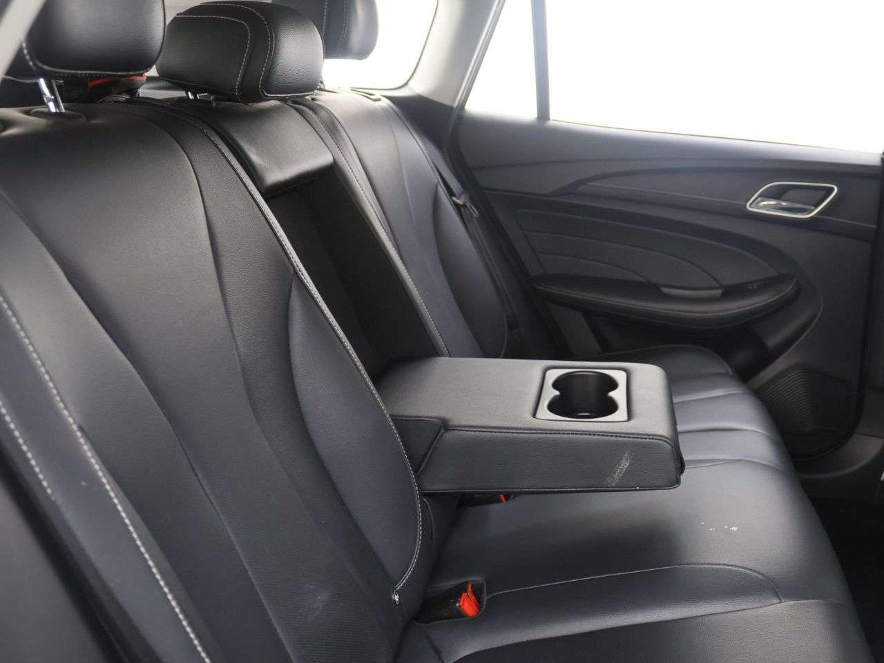 2022 MG MG 5 2022 MG MG 5