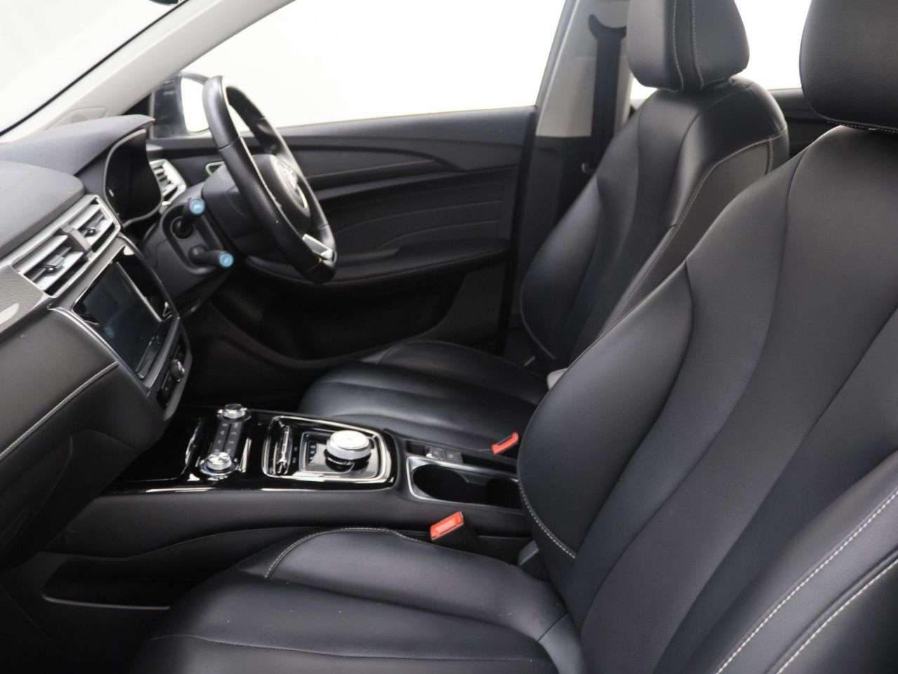 2022 MG MG 5 2022 MG MG 5