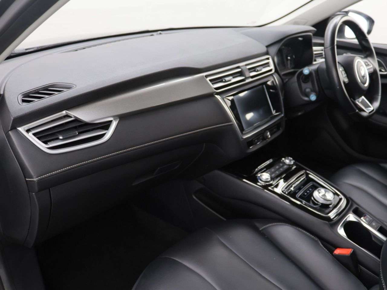 2022 MG MG 5 2022 MG MG 5