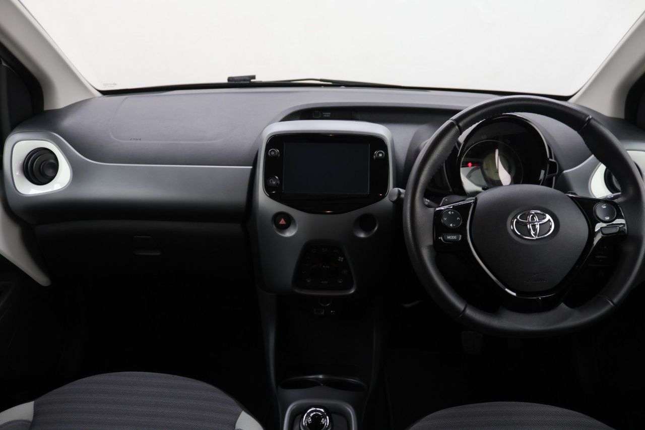 2020 TOYOTA AYGO 2020 TOYOTA AYGO