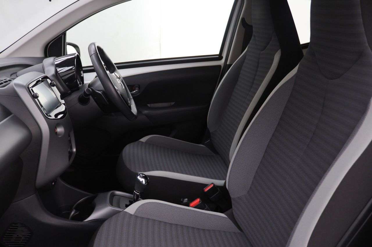 2020 TOYOTA AYGO 2020 TOYOTA AYGO