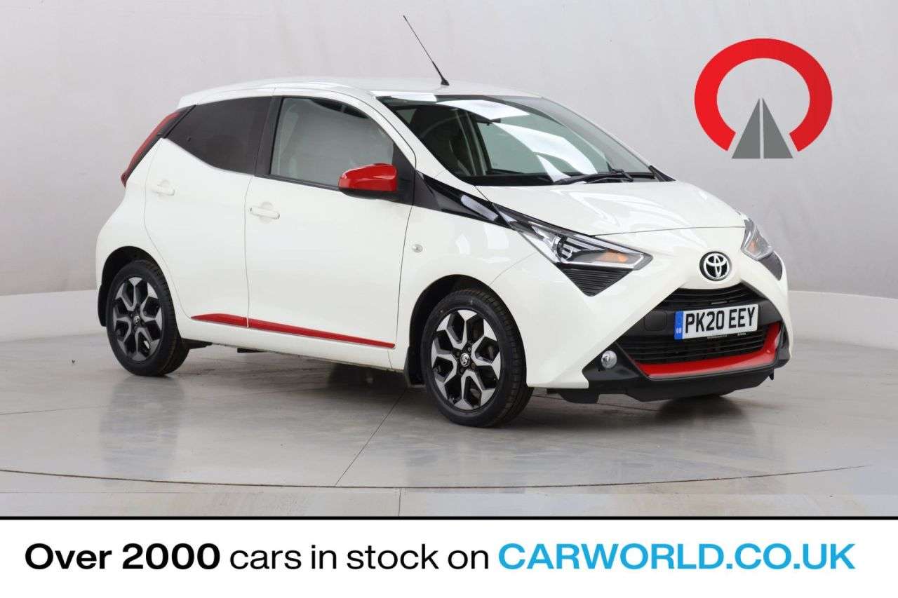 A 2020 TOYOTA AYGO 1.0 VVT-i x-trend Funroof 5dr Petrol x-shift Euro 6 (71 ps) A 2020 TOYOTA AYGO 1.0 VVT-i x-trend Funroof 5dr Petrol x-shift Euro 6 (71 ps)