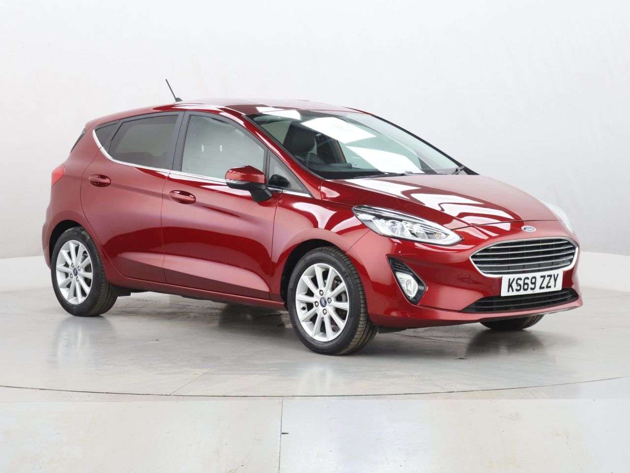 A 2019 FORD FIESTA 1.0T EcoBoost GPF Titanium X Hatchback 5dr Petrol Manual Euro 6 (s/s) (100 A 2019 FORD FIESTA 1.0T EcoBoost GPF Titanium X Hatchback 5dr Petrol Manual Euro 6 (s/s) (100