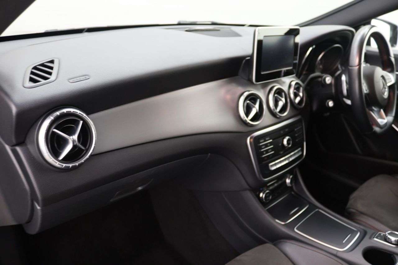 2018 MERCEDES CLA 2018 MERCEDES CLA