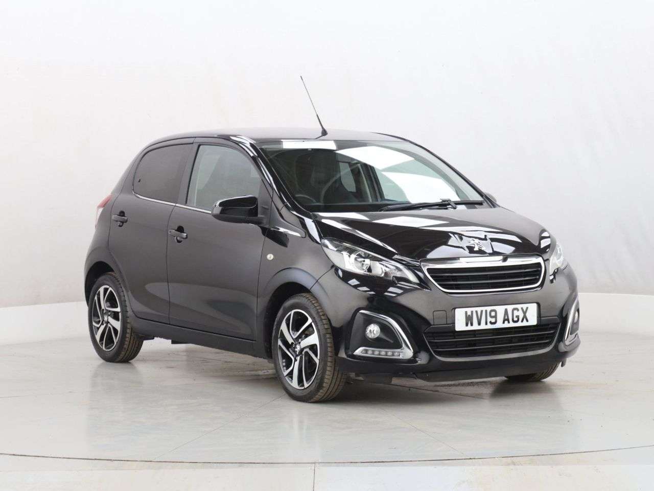 A 2019 PEUGEOT 108 1.0 Allure Hatchback 5dr Petrol 2 Tronic Euro 6 (72 ps) A 2019 PEUGEOT 108 1.0 Allure Hatchback 5dr Petrol 2 Tronic Euro 6 (72 ps)