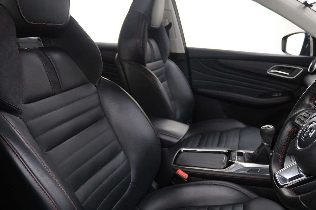 2022 MG MG HS 2022 MG MG HS