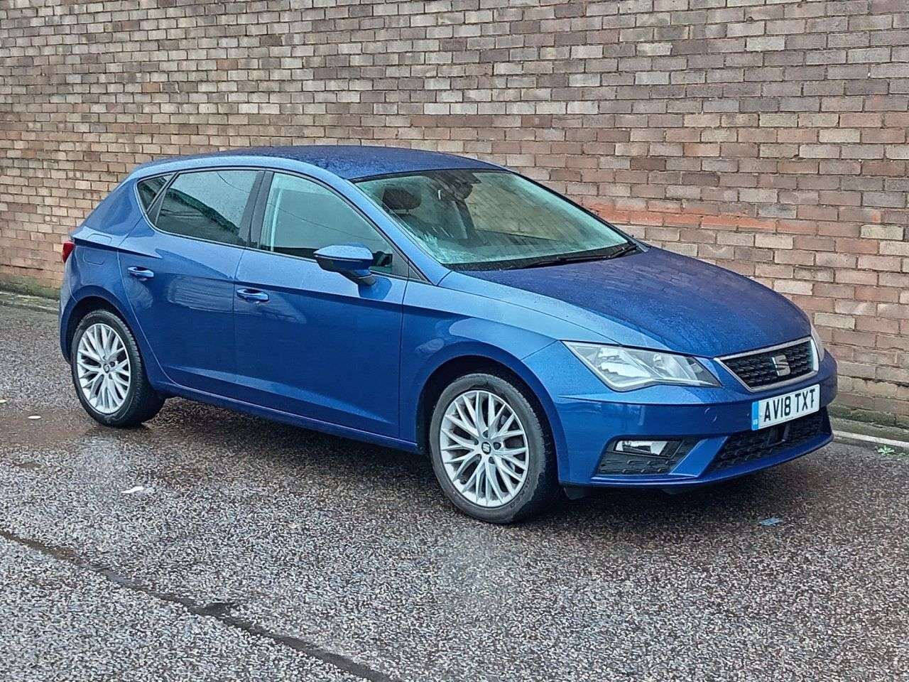 A 2018 SEAT LEON 1.2 TSI SE Dynamic Technology Hatchback 5dr Petrol Manual Euro 6 (s/s) (110 A 2018 SEAT LEON 1.2 TSI SE Dynamic Technology Hatchback 5dr Petrol Manual Euro 6 (s/s) (110