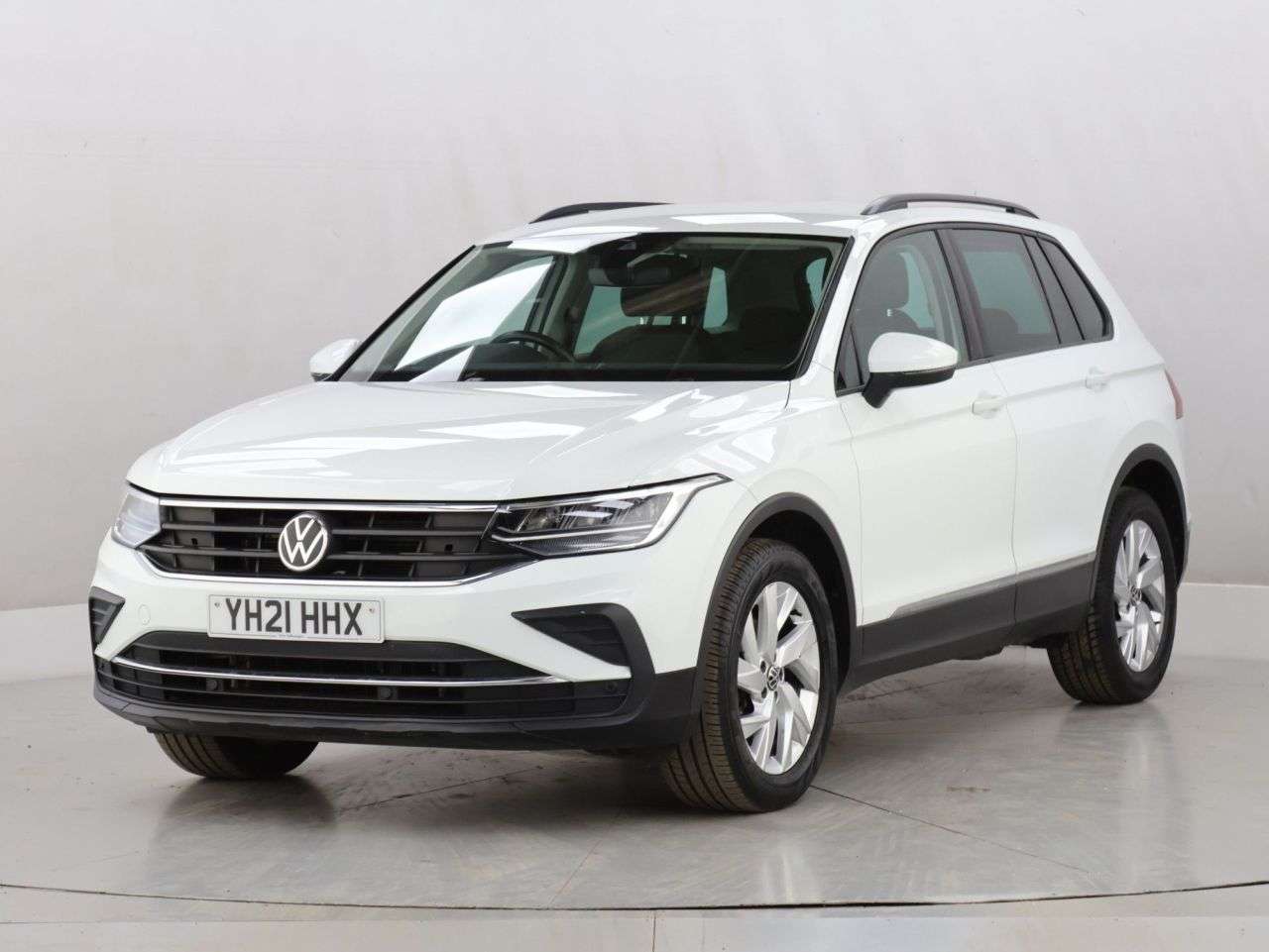 2021 VOLKSWAGEN TIGUAN 2021 VOLKSWAGEN TIGUAN