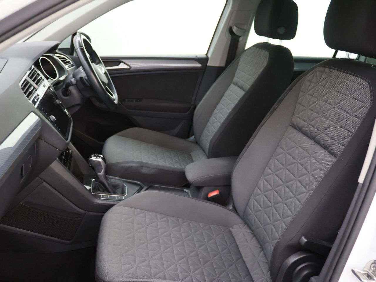 2021 VOLKSWAGEN TIGUAN 2021 VOLKSWAGEN TIGUAN