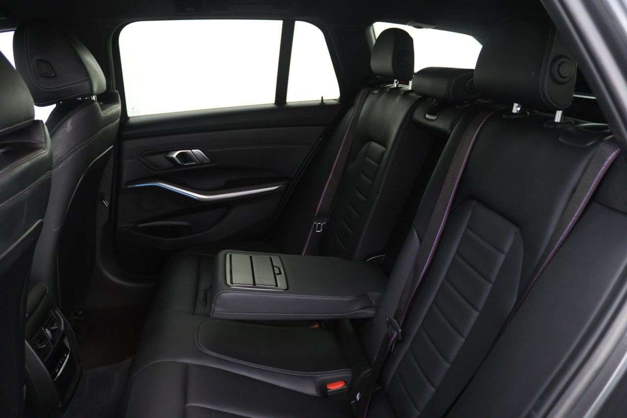 2021 BMW 3 SERIES 2021 BMW 3 SERIES