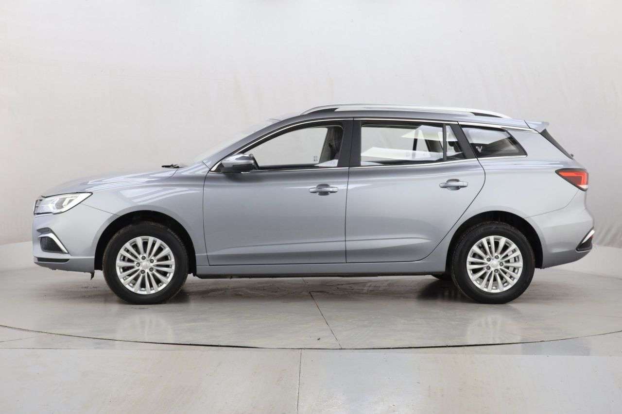 2022 MG MG 5 2022 MG MG 5