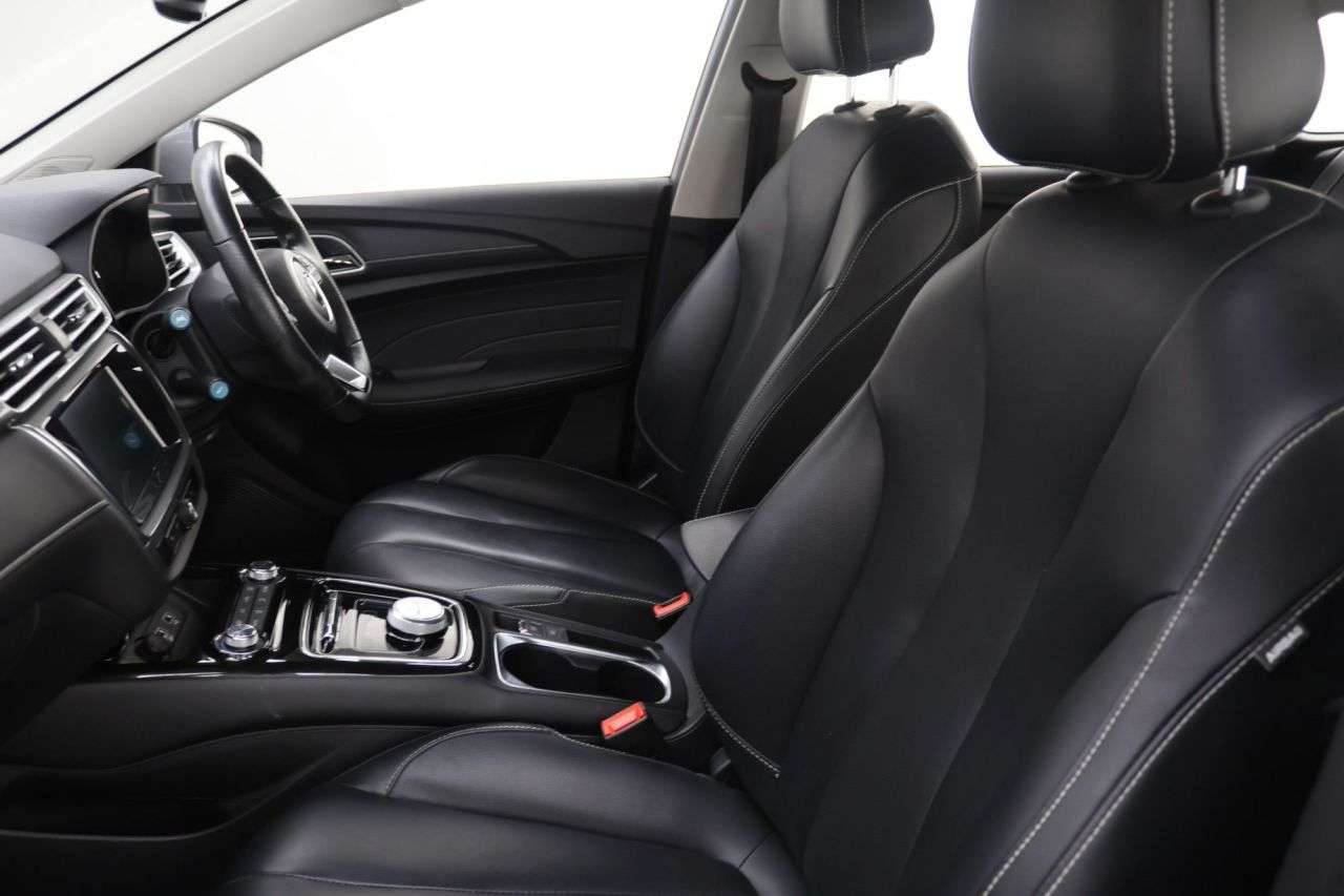 2022 MG MG 5 2022 MG MG 5