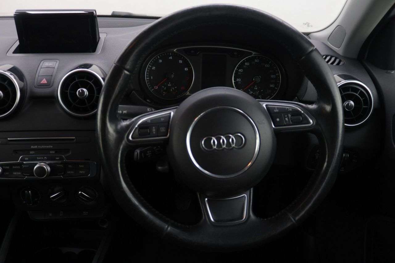 2017 AUDI A1 2017 AUDI A1