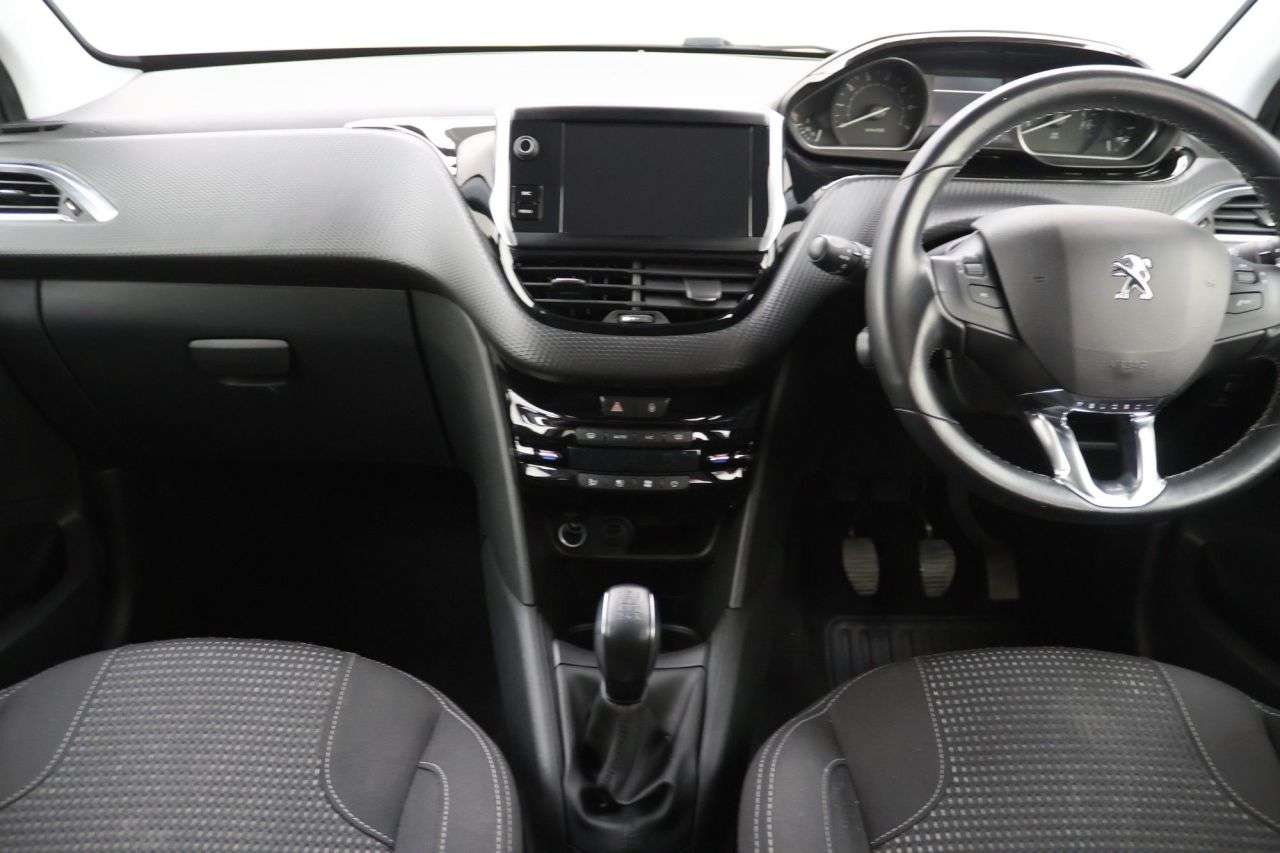 2019 PEUGEOT 208 2019 PEUGEOT 208