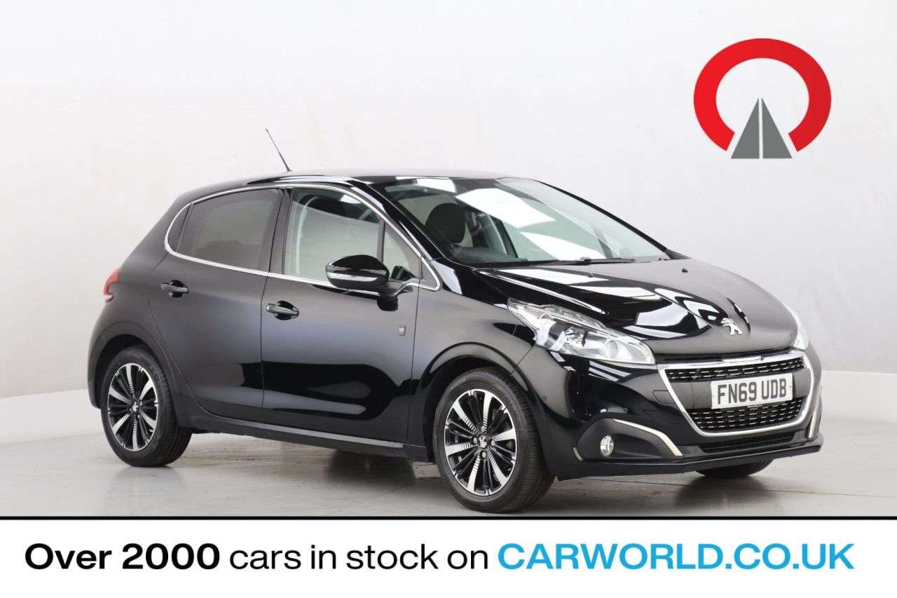 A 2019 PEUGEOT 208 1.2 PureTech Tech Edition Hatchback 5dr Petrol Manual Euro 6 (s/s) (82 ps) A 2019 PEUGEOT 208 1.2 PureTech Tech Edition Hatchback 5dr Petrol Manual Euro 6 (s/s) (82 ps)