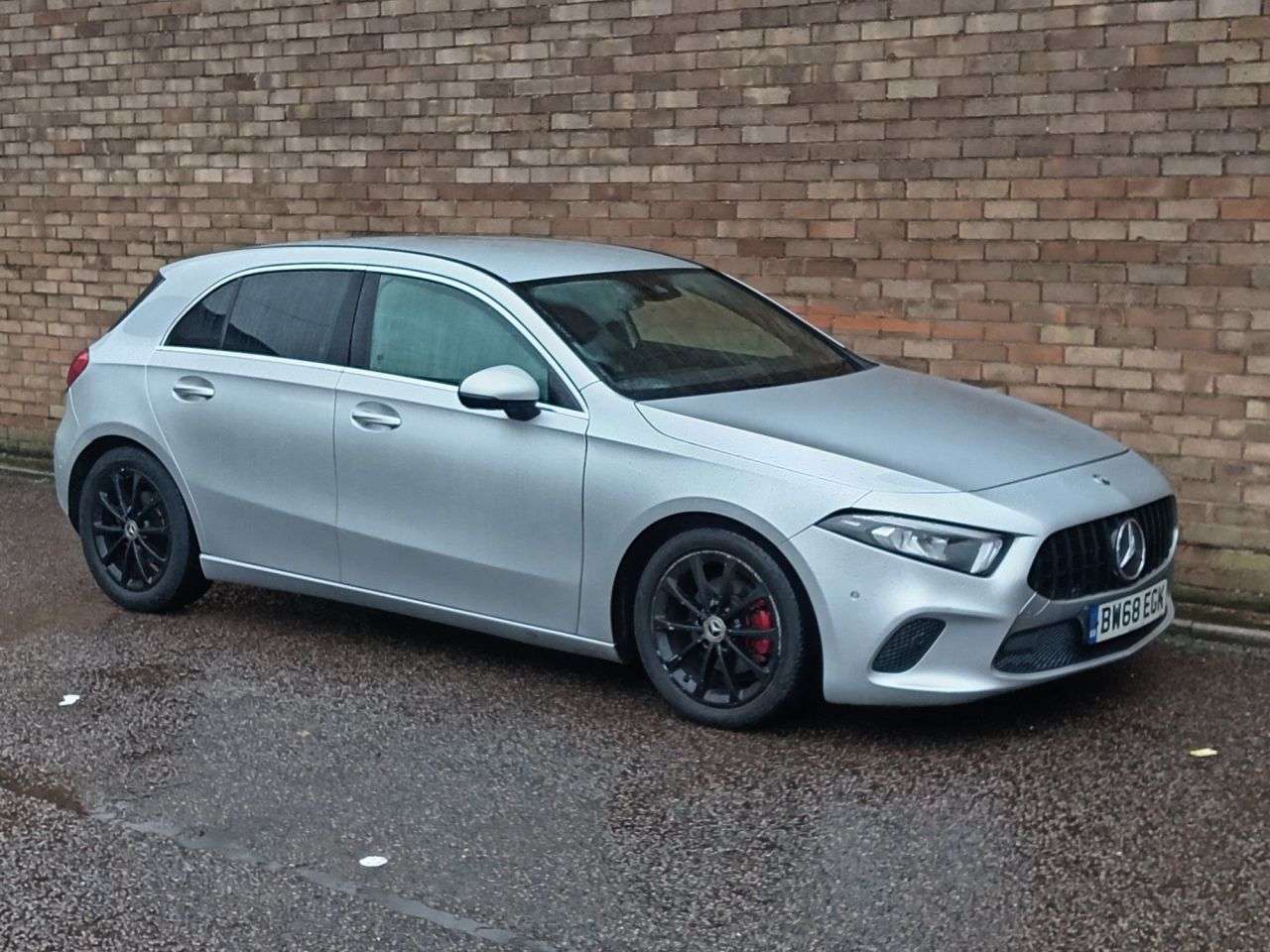 A 2018 MERCEDES-BENZ A CLASS 1.5 A180d Sport (Executive) Hatchback 5dr Diesel 7G-DCT Euro 6 (s/s) (116 p A 2018 MERCEDES-BENZ A CLASS 1.5 A180d Sport (Executive) Hatchback 5dr Diesel 7G-DCT Euro 6 (s/s) (116 p