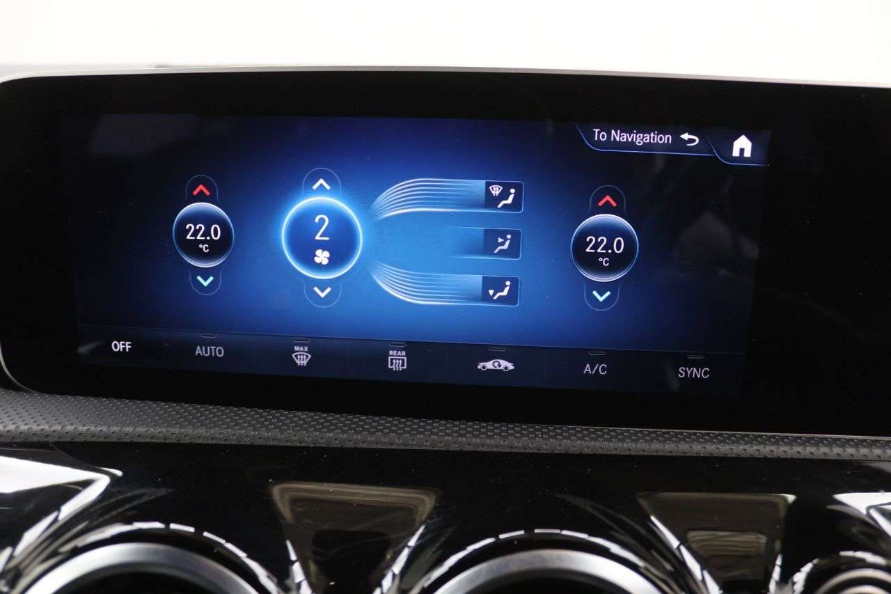 2018 MERCEDES-BENZ A CLASS 2018 MERCEDES-BENZ A CLASS