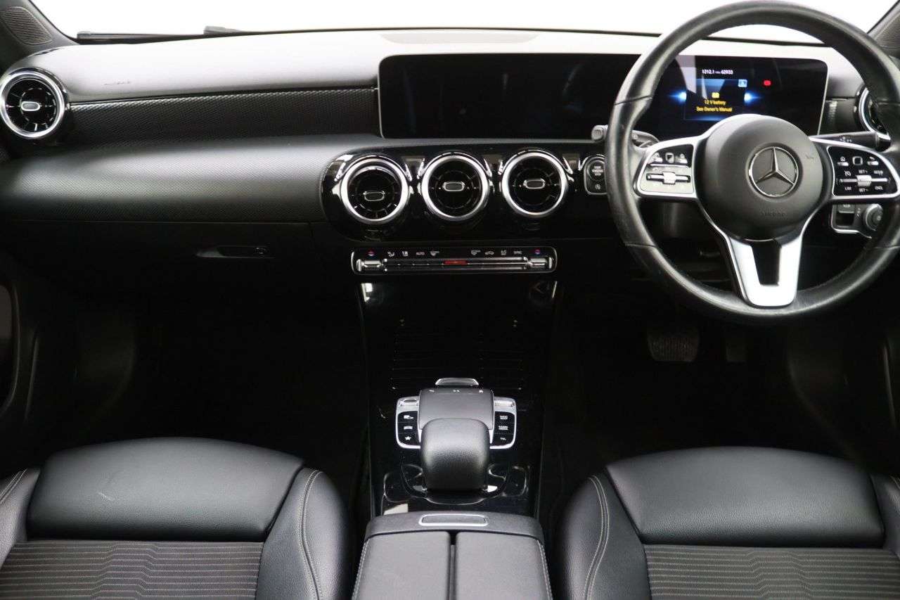 2018 MERCEDES-BENZ A CLASS 2018 MERCEDES-BENZ A CLASS