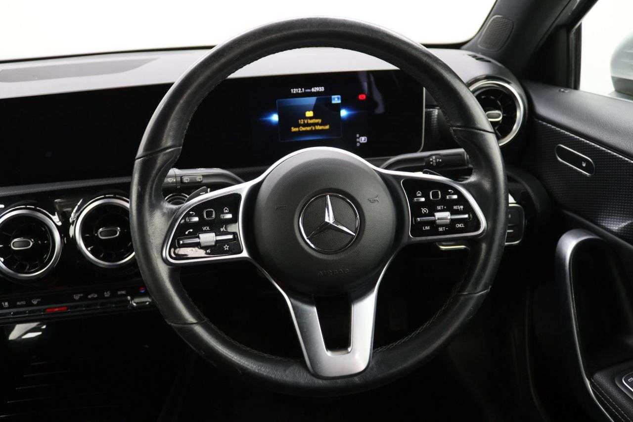 2018 MERCEDES-BENZ A CLASS 2018 MERCEDES-BENZ A CLASS