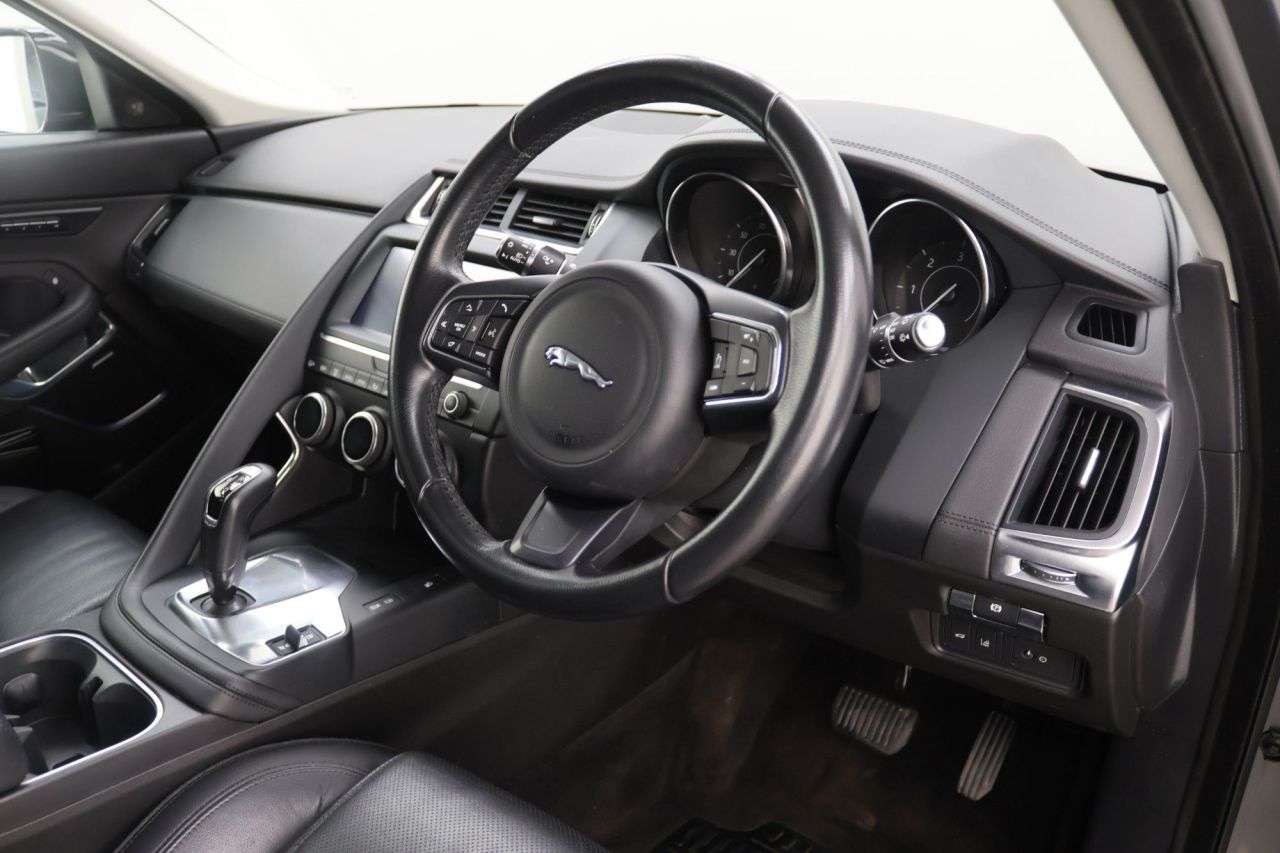 2018 JAGUAR E-PACE 2018 JAGUAR E-PACE