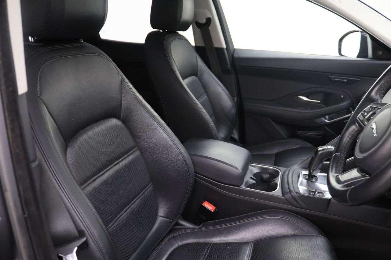 2018 JAGUAR E-PACE 2018 JAGUAR E-PACE