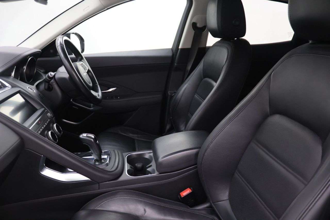 2018 JAGUAR E-PACE 2018 JAGUAR E-PACE