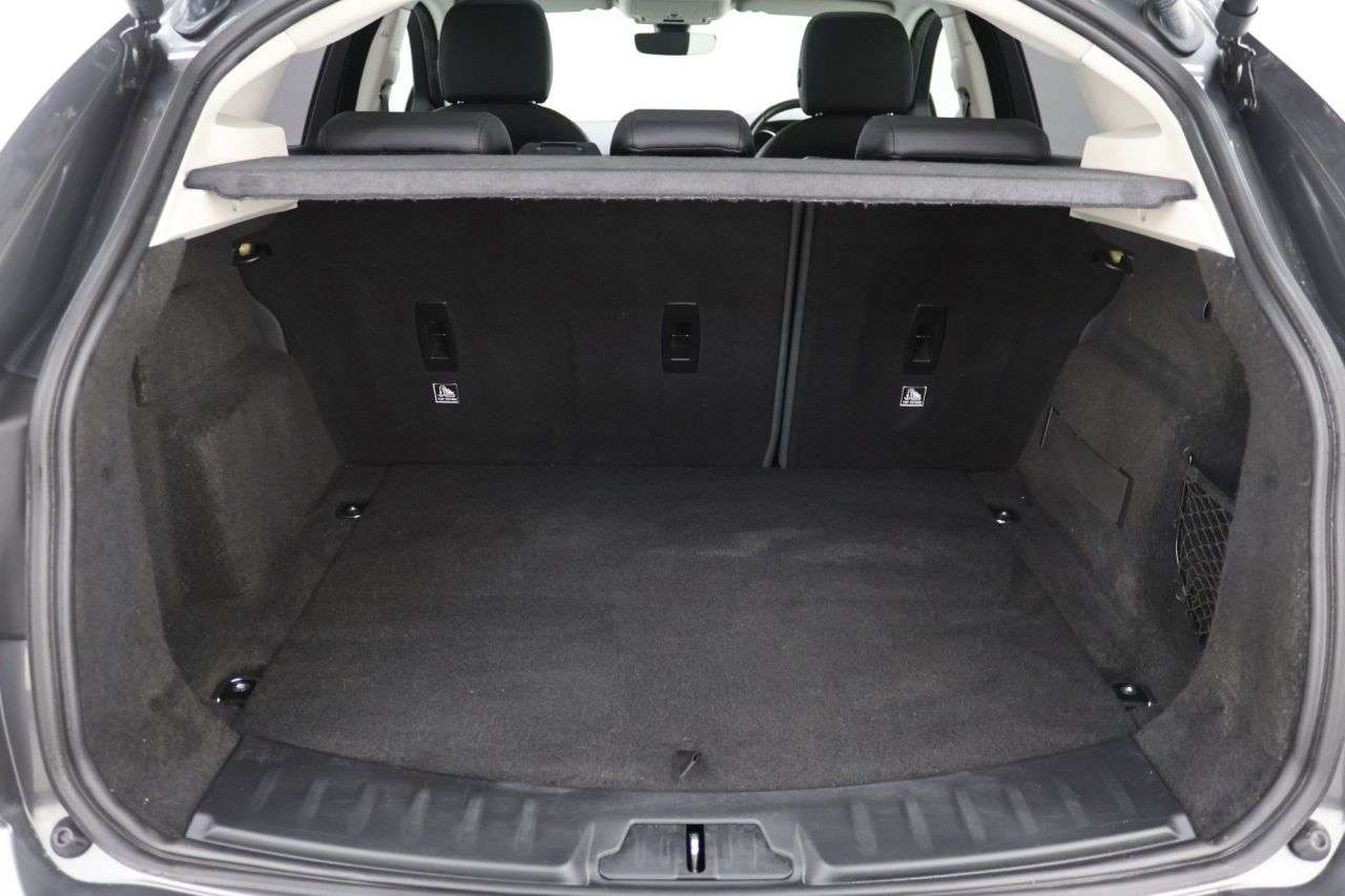 2018 JAGUAR E-PACE 2018 JAGUAR E-PACE