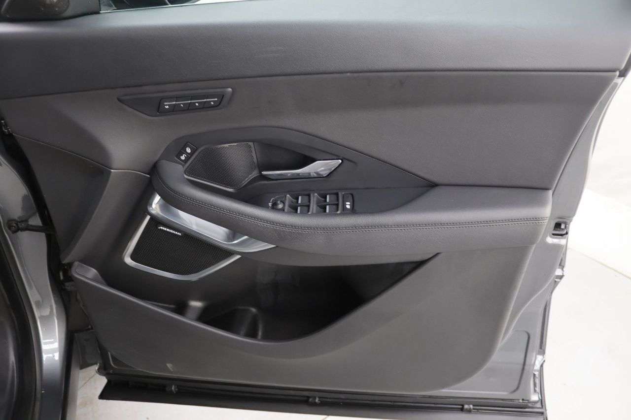 2018 JAGUAR E-PACE 2018 JAGUAR E-PACE