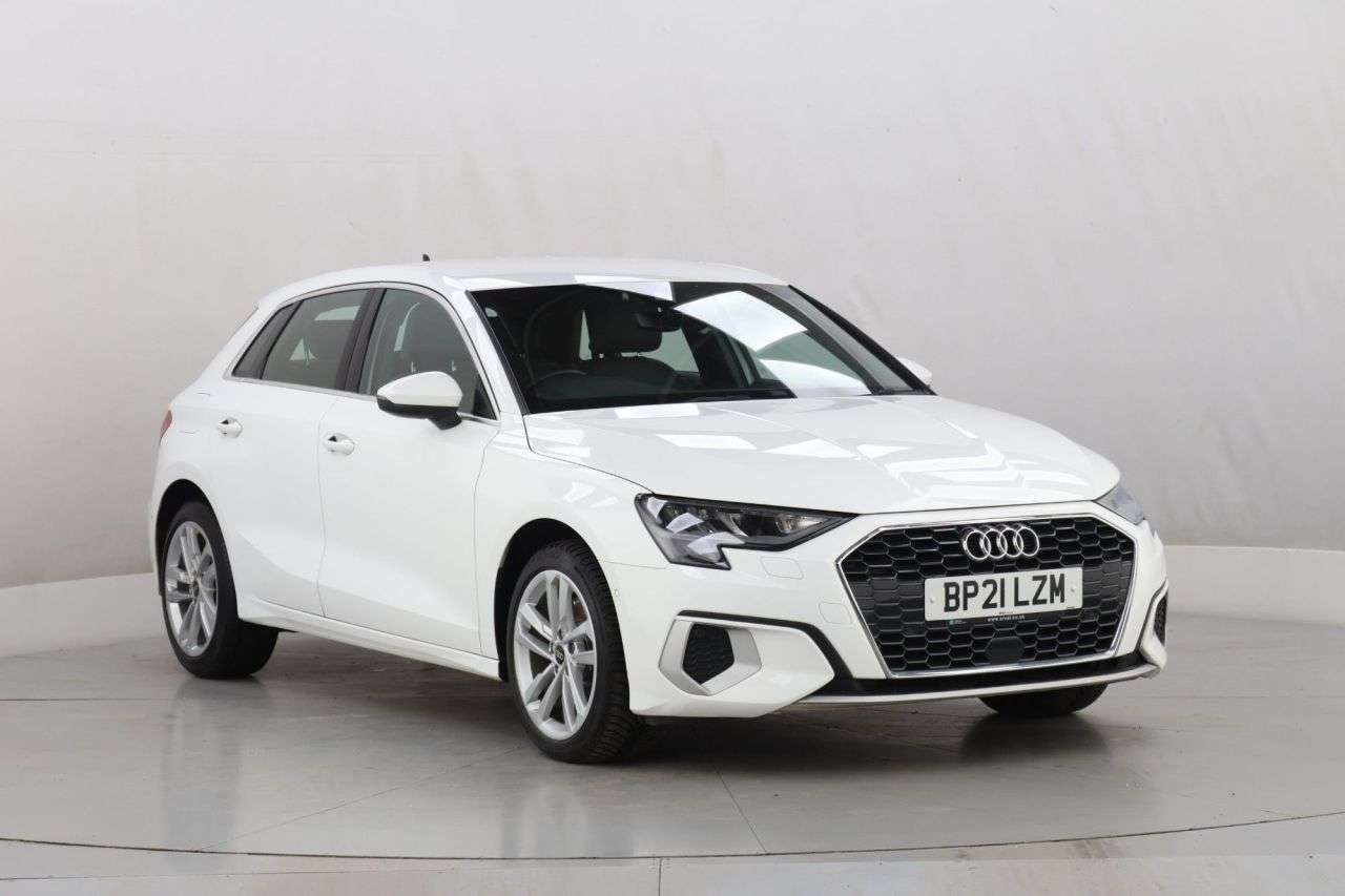 A 2021 AUDI A3 1.0 TFSI 30 Sport Sportback 5dr Petrol S Tronic Euro 6 (s/s) (110 ps) A 2021 AUDI A3 1.0 TFSI 30 Sport Sportback 5dr Petrol S Tronic Euro 6 (s/s) (110 ps)