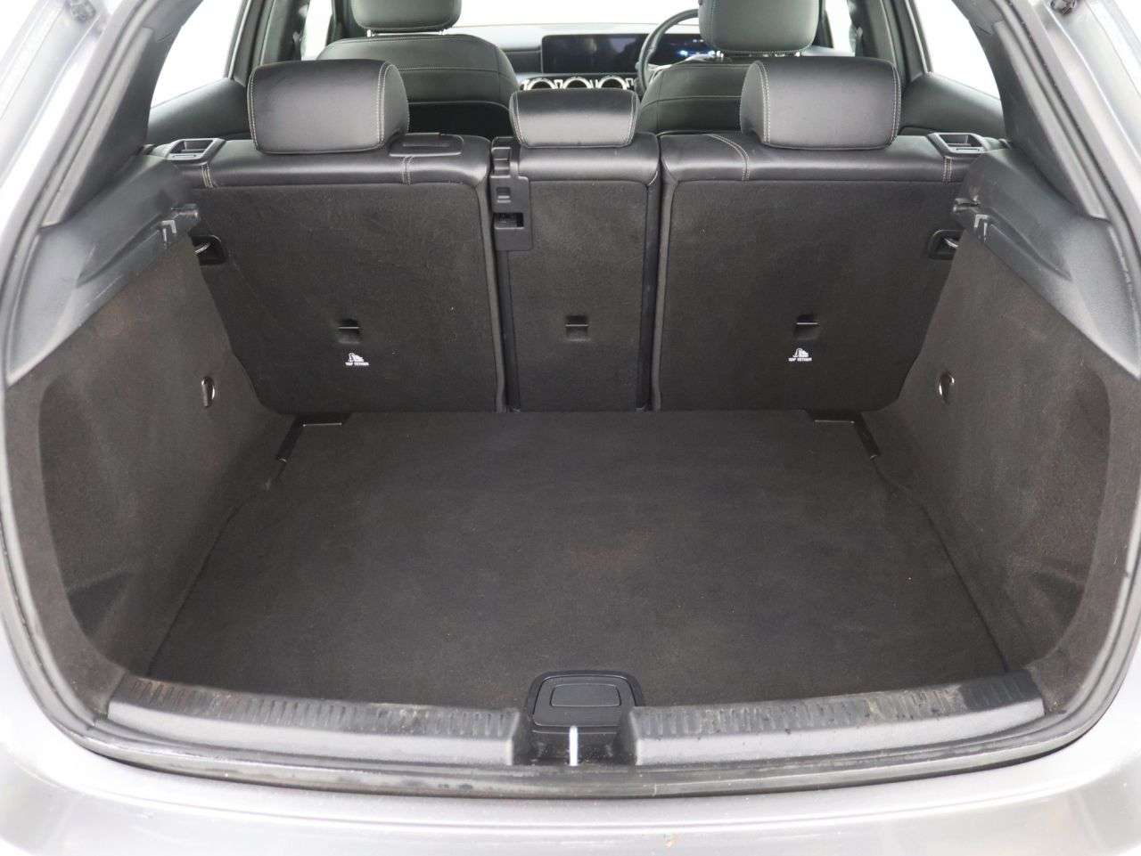 2020 MERCEDES-BENZ A CLASS 2020 MERCEDES-BENZ A CLASS