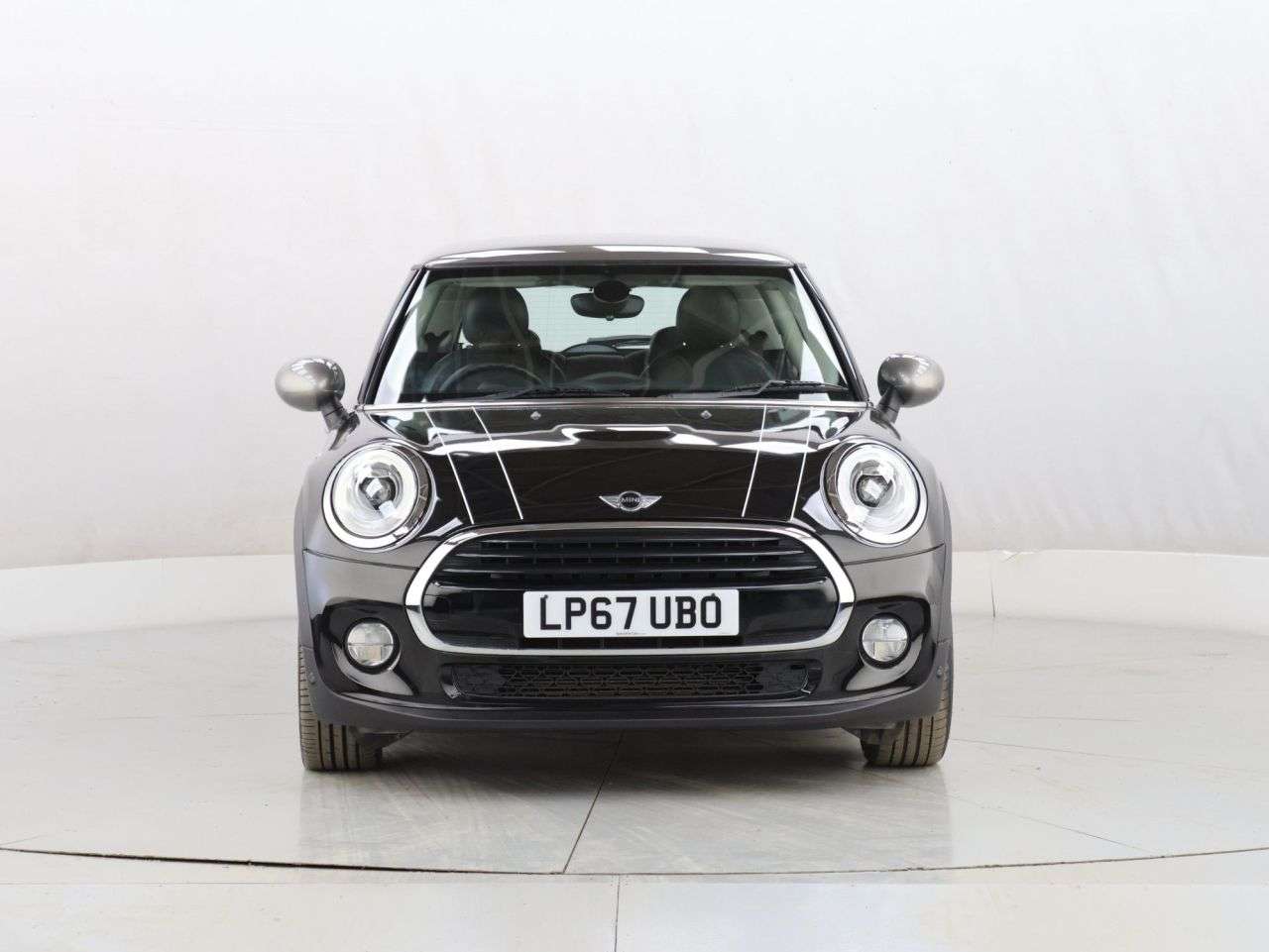 A 2018 MINI HATCH 1.5 Cooper Seven Hatchback 3dr Petrol Manual Euro 6 (s/s) (136 ps) A 2018 MINI HATCH 1.5 Cooper Seven Hatchback 3dr Petrol Manual Euro 6 (s/s) (136 ps)