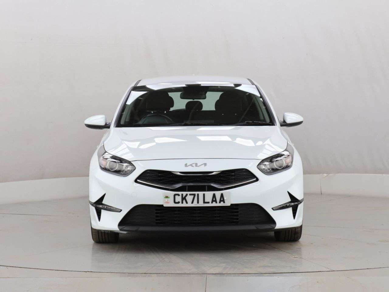 A 2021 KIA CEED 1.0 T-GDi 2 Hatchback 5dr Petrol Manual Euro 6 (s/s) (118 bhp) A 2021 KIA CEED 1.0 T-GDi 2 Hatchback 5dr Petrol Manual Euro 6 (s/s) (118 bhp)