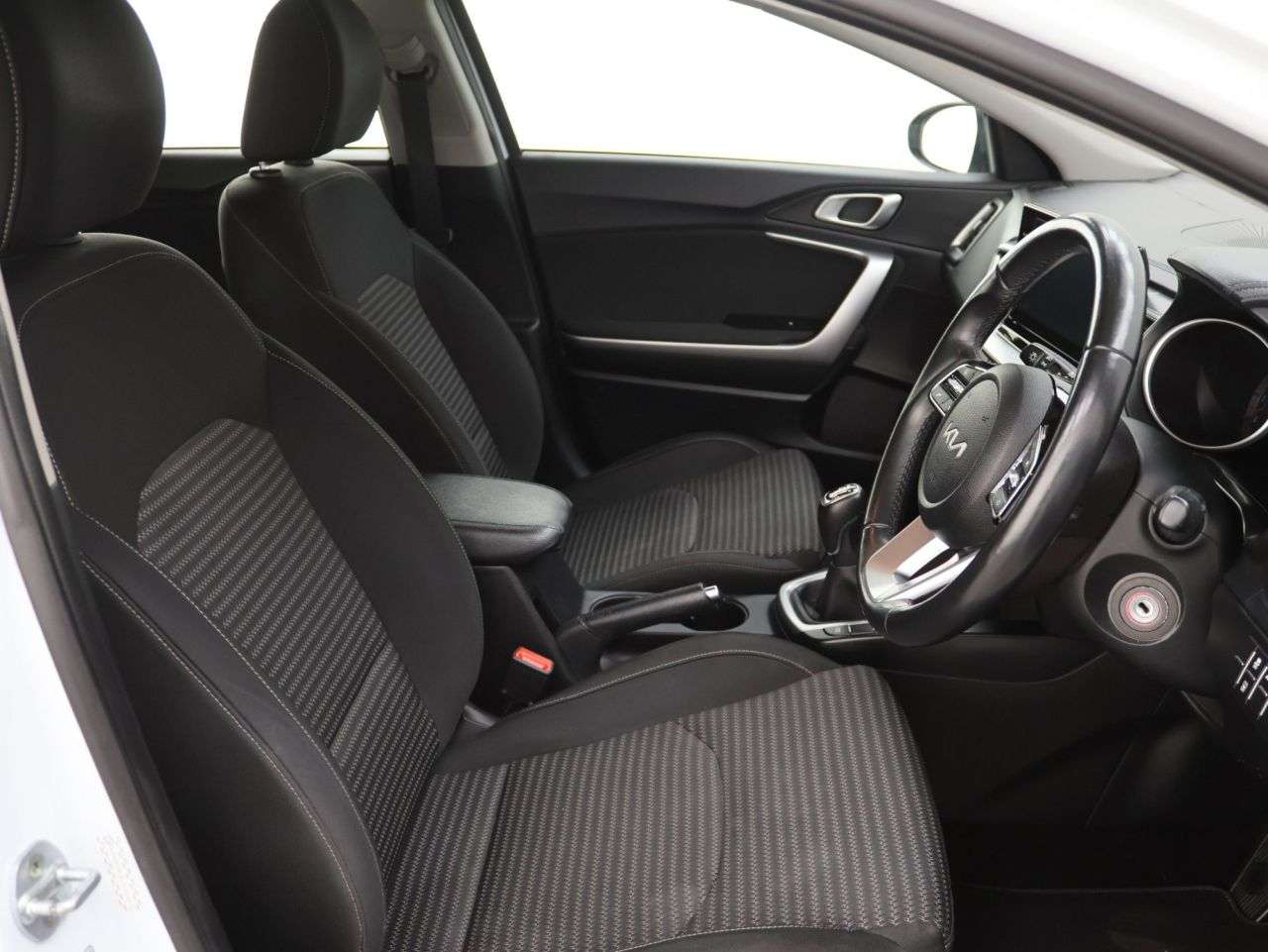 2021 KIA CEED 2021 KIA CEED