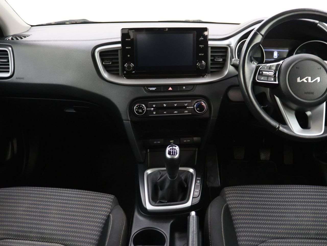 2021 KIA CEED 2021 KIA CEED