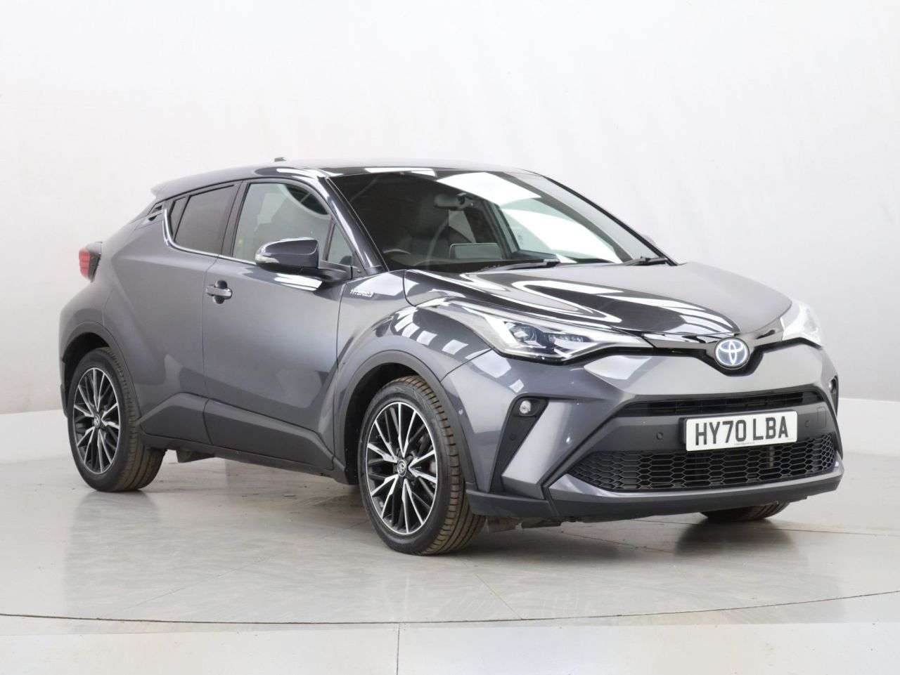 A 2020 TOYOTA C-HR 2.0 VVT-h Excel SUV 5dr Petrol Hybrid CVT Euro 6 (s/s) (184 ps) A 2020 TOYOTA C-HR 2.0 VVT-h Excel SUV 5dr Petrol Hybrid CVT Euro 6 (s/s) (184 ps)