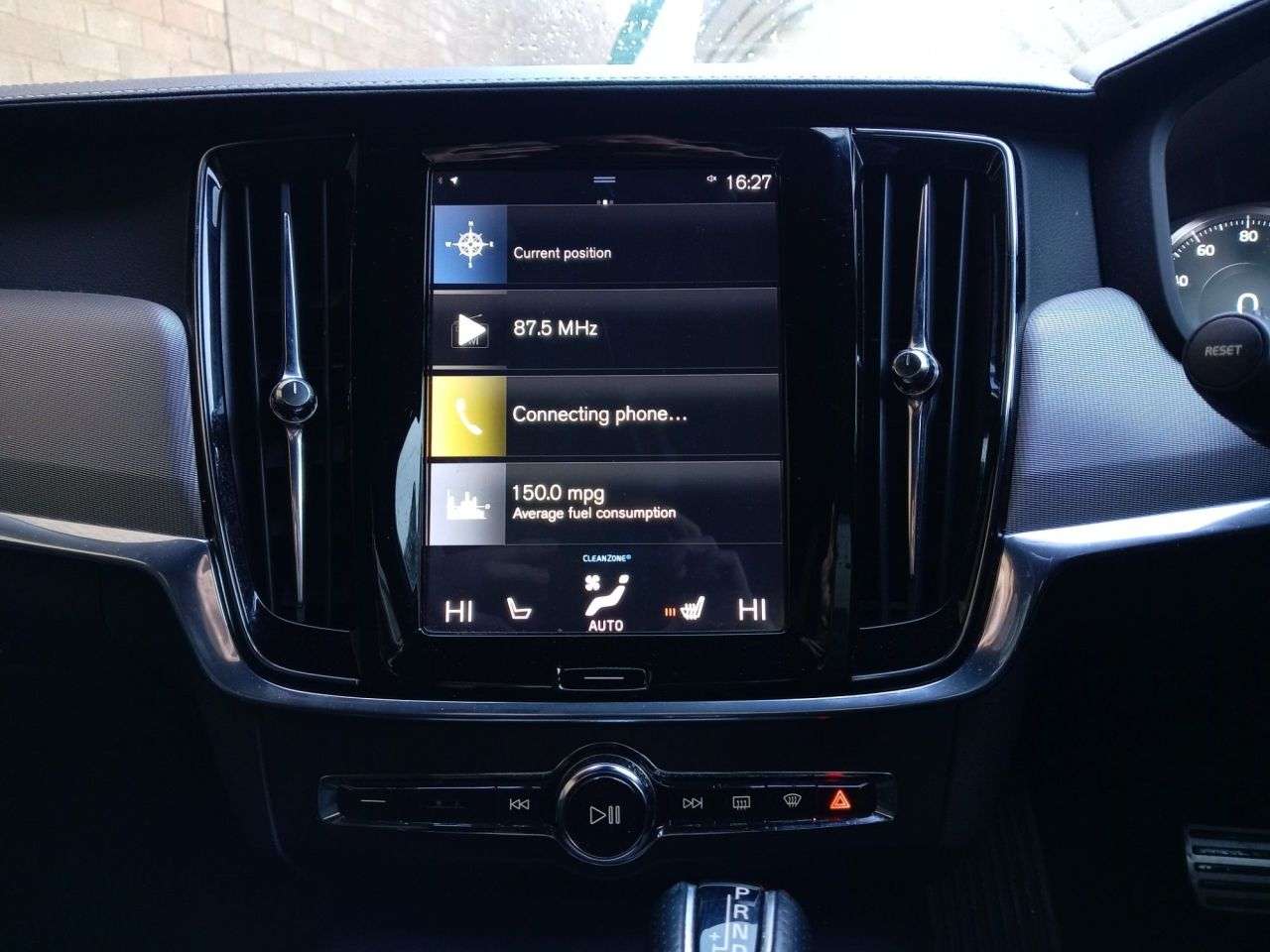 2018 VOLVO S90 2018 VOLVO S90