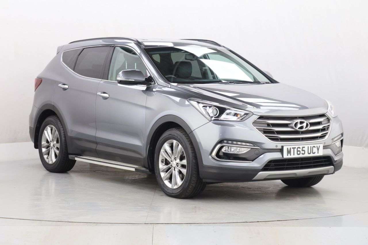 A 2015 HYUNDAI SANTA FE 2.2 CRDi Blue Drive Premium SUV 5dr Diesel Auto 4WD Euro 6 (s/s) (200 ps) A 2015 HYUNDAI SANTA FE 2.2 CRDi Blue Drive Premium SUV 5dr Diesel Auto 4WD Euro 6 (s/s) (200 ps)