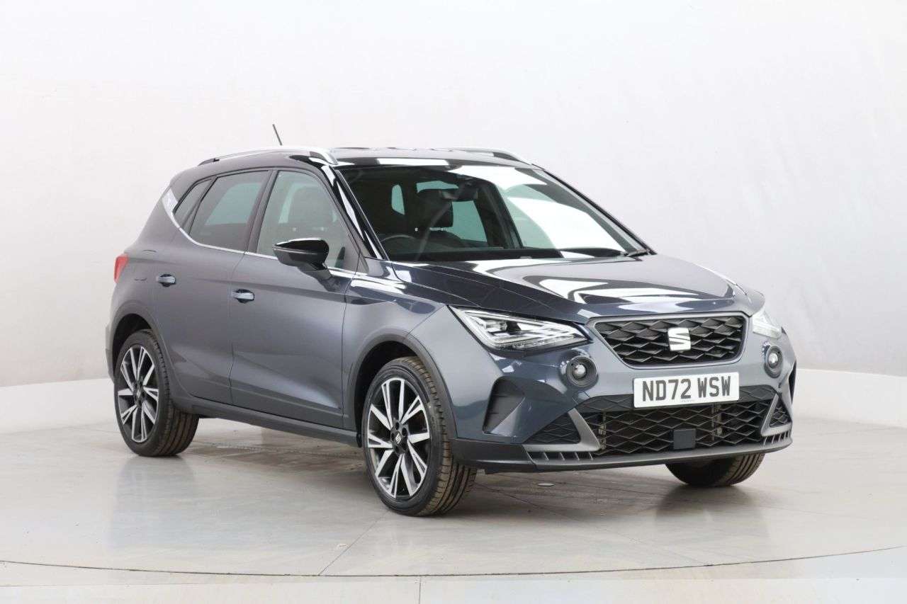 A 2022 SEAT ARONA 1.0 TSI FR Edition SUV 5dr Petrol DSG Euro 6 (s/s) (110 ps) A 2022 SEAT ARONA 1.0 TSI FR Edition SUV 5dr Petrol DSG Euro 6 (s/s) (110 ps)