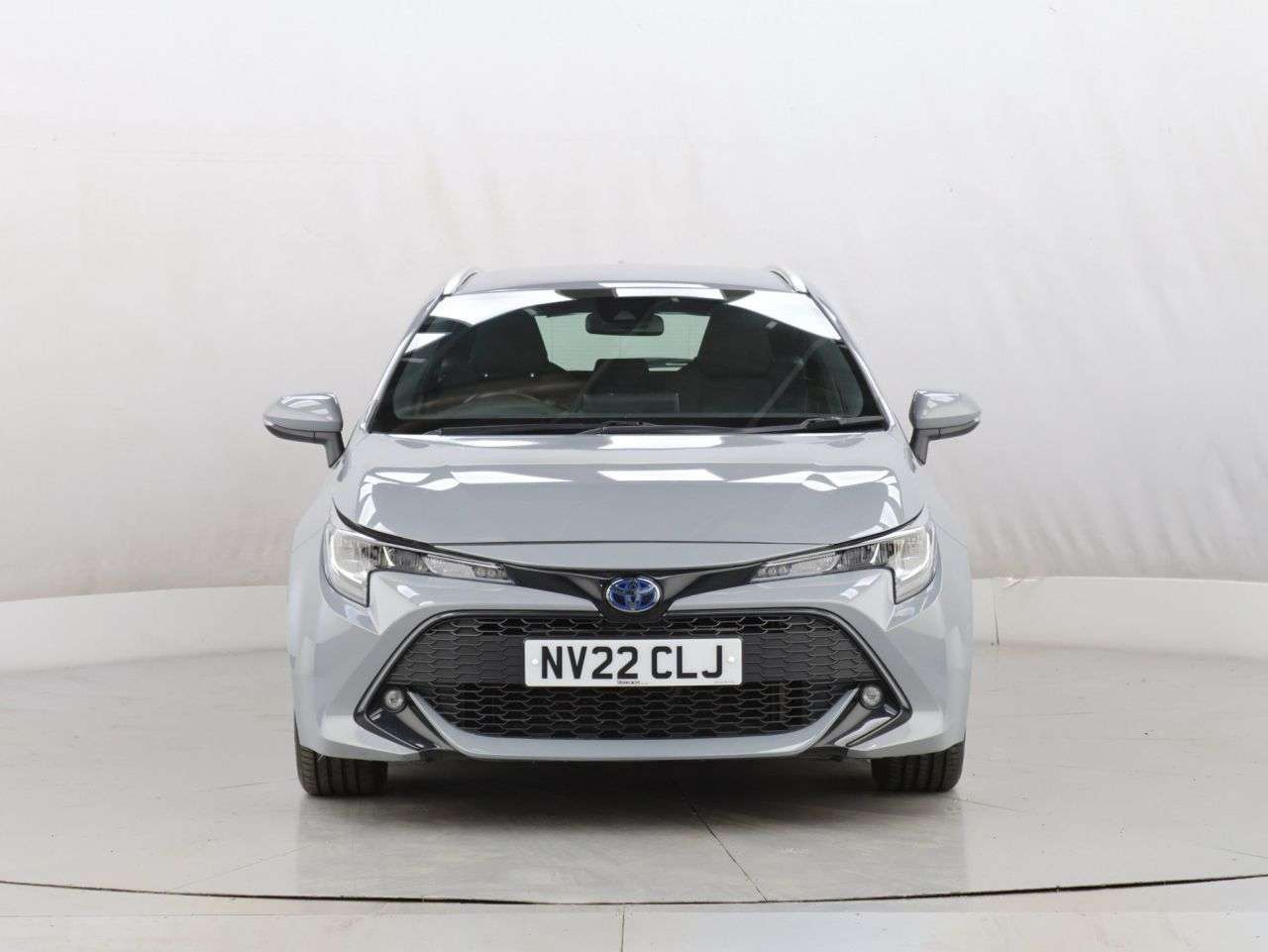 A 2022 TOYOTA COROLLA 1.8 VVT-h GPF Icon Touring Sports 5dr Petrol Hybrid CVT Euro 6 (s/s) (122 p A 2022 TOYOTA COROLLA 1.8 VVT-h GPF Icon Touring Sports 5dr Petrol Hybrid CVT Euro 6 (s/s) (122 p