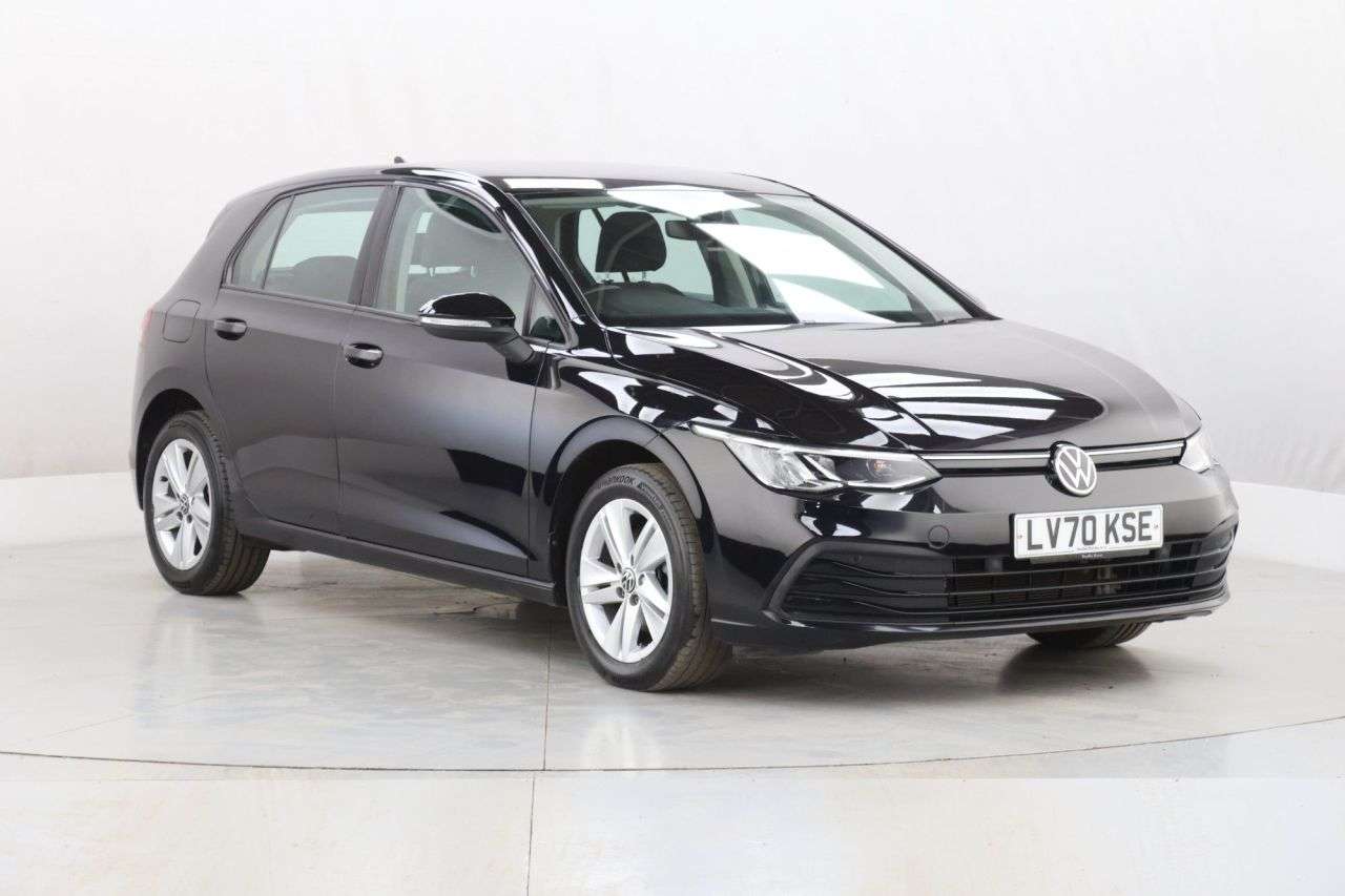 A 2020 VOLKSWAGEN GOLF 1.0 TSI Life Hatchback 5dr Petrol Manual Euro 6 (s/s) (110 ps) A 2020 VOLKSWAGEN GOLF 1.0 TSI Life Hatchback 5dr Petrol Manual Euro 6 (s/s) (110 ps)