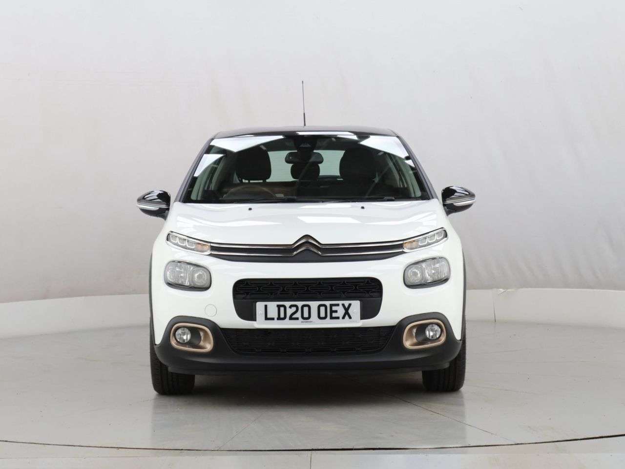 A 2020 CITROEN C3 1.2 PureTech Origins Hatchback 5dr Petrol Manual Euro 6 (s/s) (83 ps) A 2020 CITROEN C3 1.2 PureTech Origins Hatchback 5dr Petrol Manual Euro 6 (s/s) (83 ps)