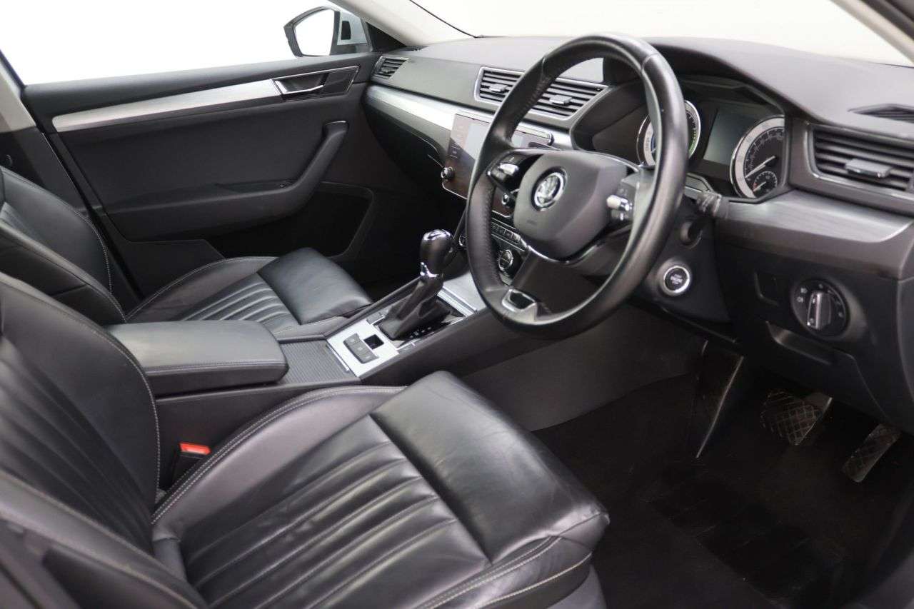 2021 SKODA SUPERB 2021 SKODA SUPERB