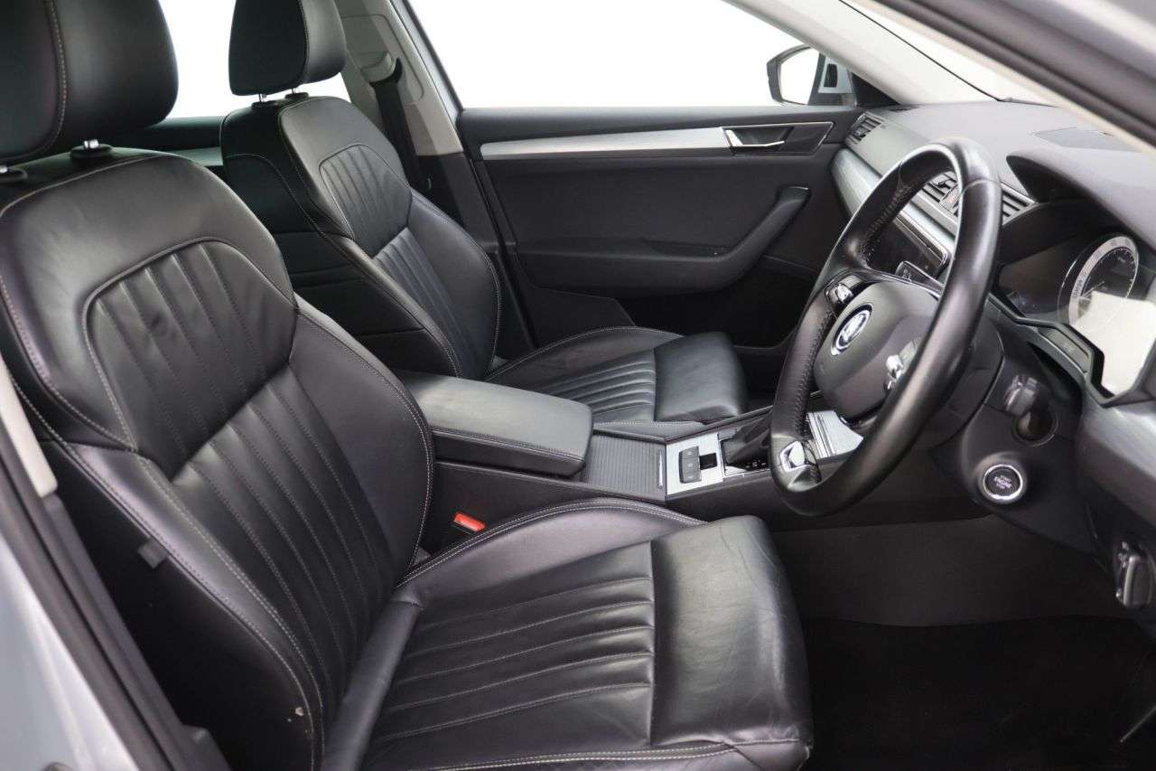 2021 SKODA SUPERB 2021 SKODA SUPERB